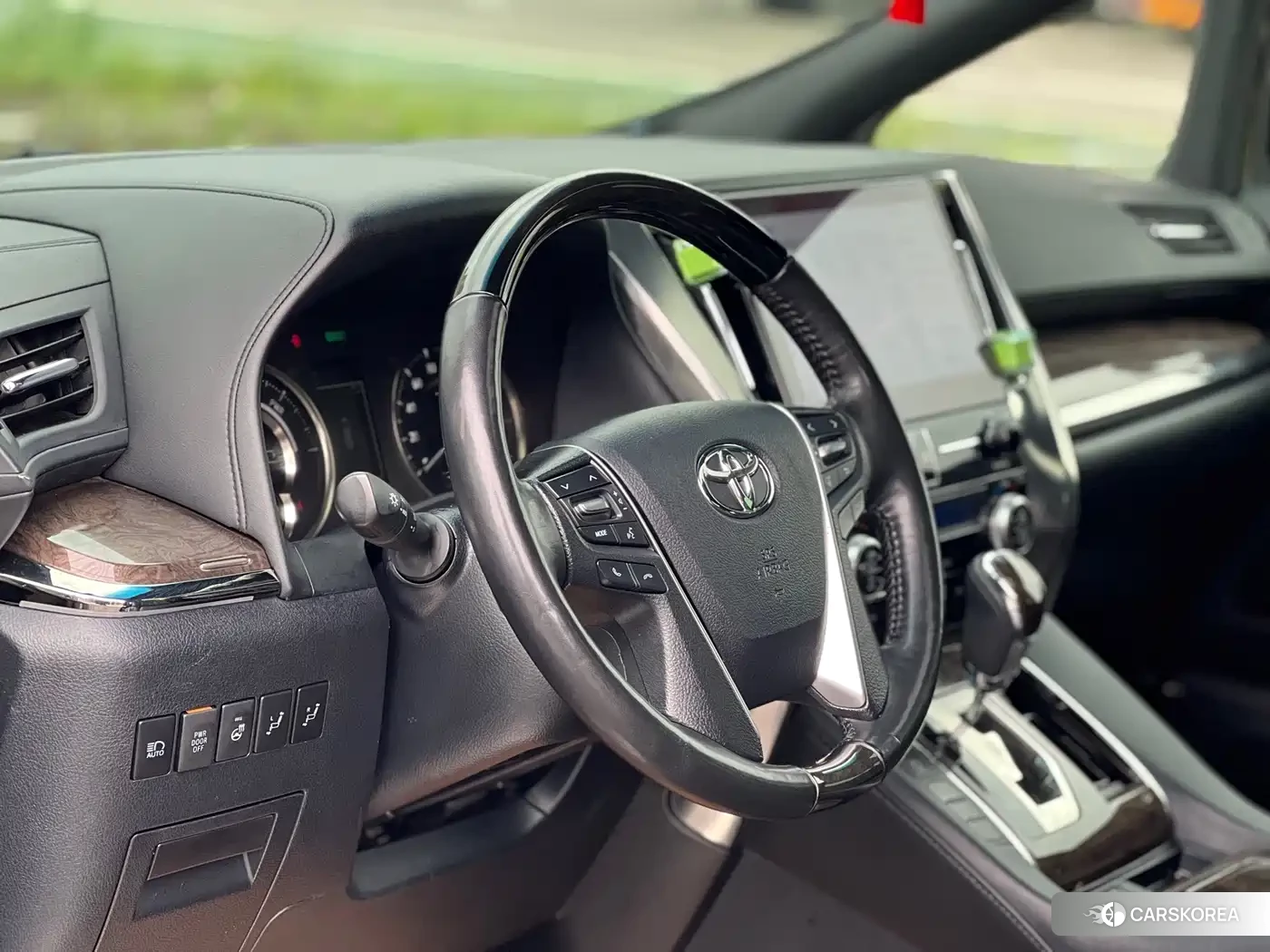 Toyota Elfa 2022 Черный из Китая, фото 6