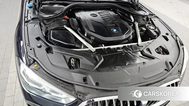 BMW 8 Series (G15) id 3529970 из Кореи 16