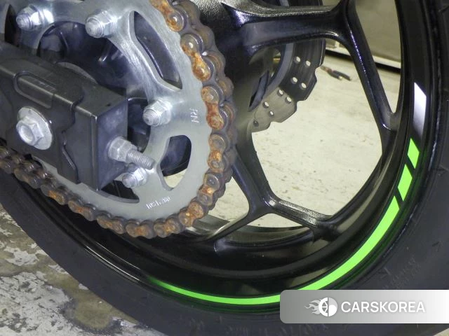 Kawasaki NINJA 250 ABS id 3946850 из Японии 30