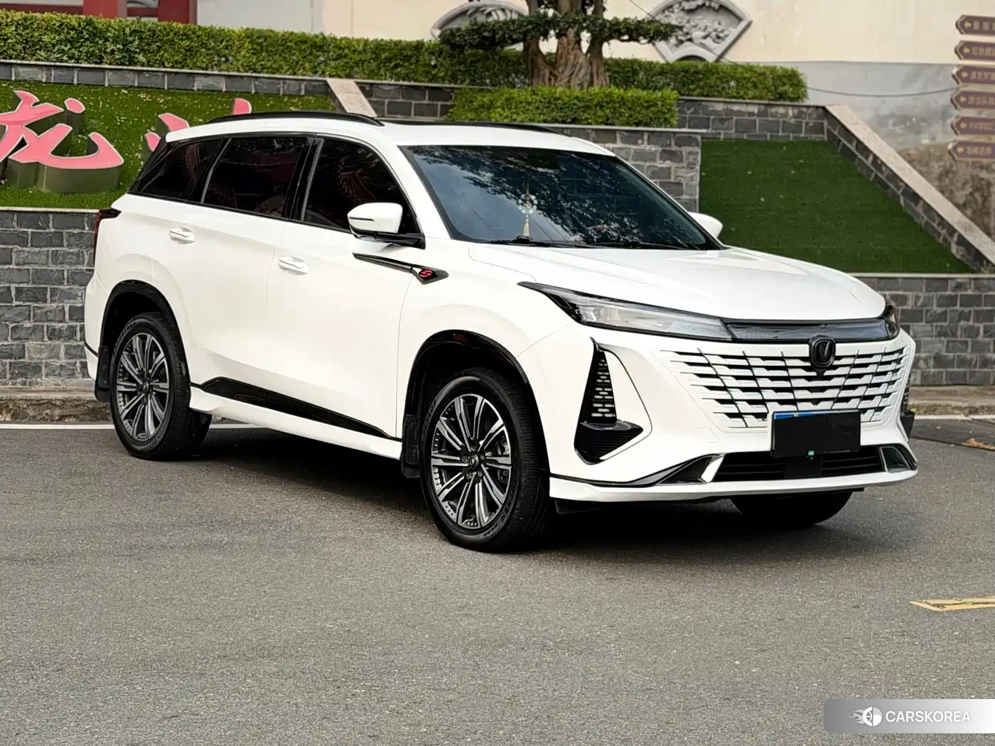 Chang'an CS75PLUS 2024 Белый из Китая, фото 6