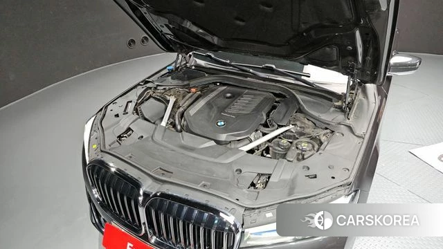 BMW 7 Series (G11) id 4389758 из Кореи 30