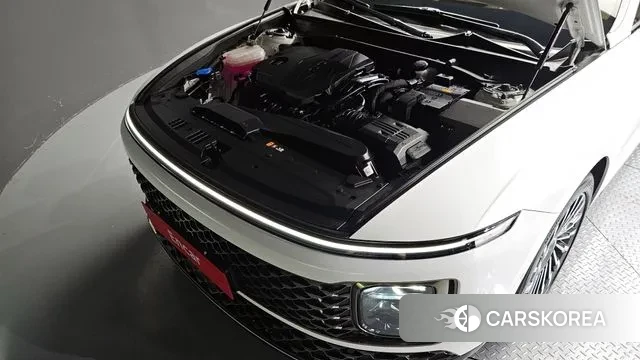 Hyundai Grandeur (GN7) id 3006982 из Кореи 16