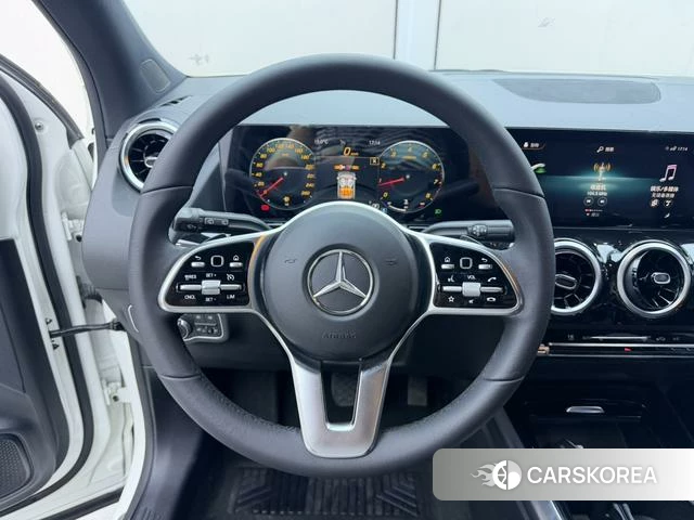 Mercedes-Benz GLA id 4400001 из Китая 21