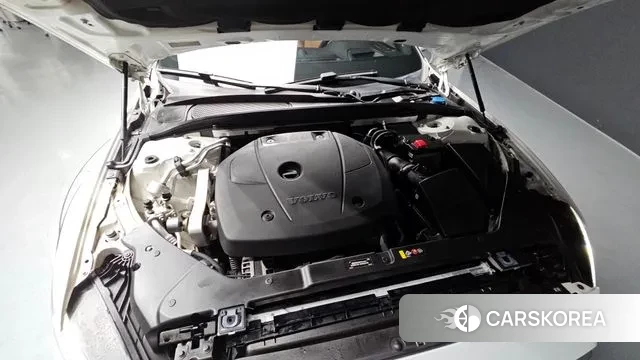 Volvo V60 Cross-Country 2nd Generation id 3741990 из Кореи 16