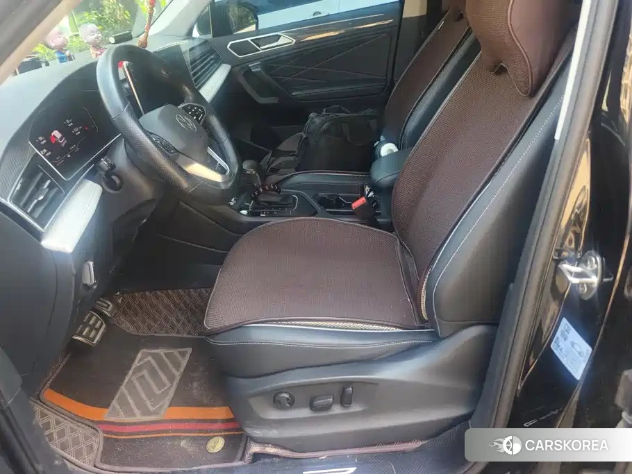Volkswagen Tiguan L id 4679758 из Китая 11