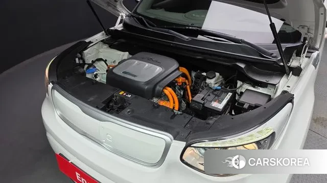 Kia Soul EV id 3156716 из Кореи 16