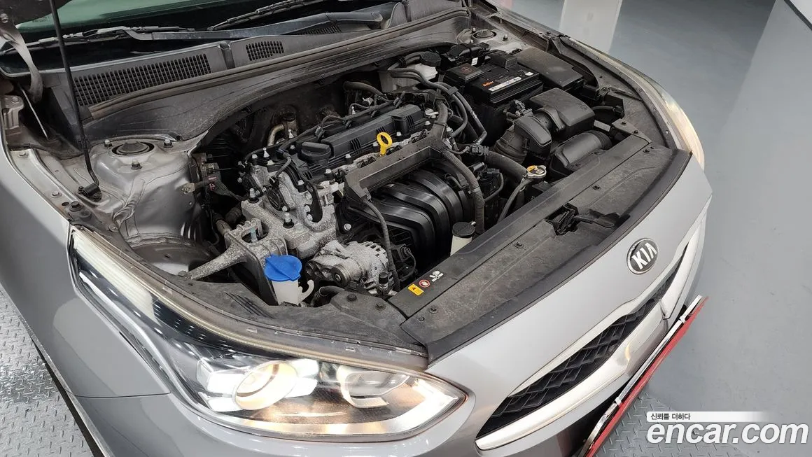 Kia Come New K3 id 1757536 из Кореи 16