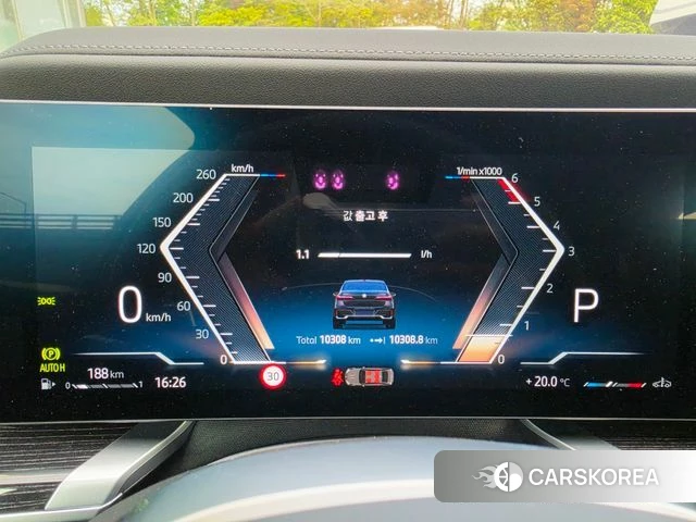 BMW 7 Series (G70) 2025 Черный из Кореи, фото 6