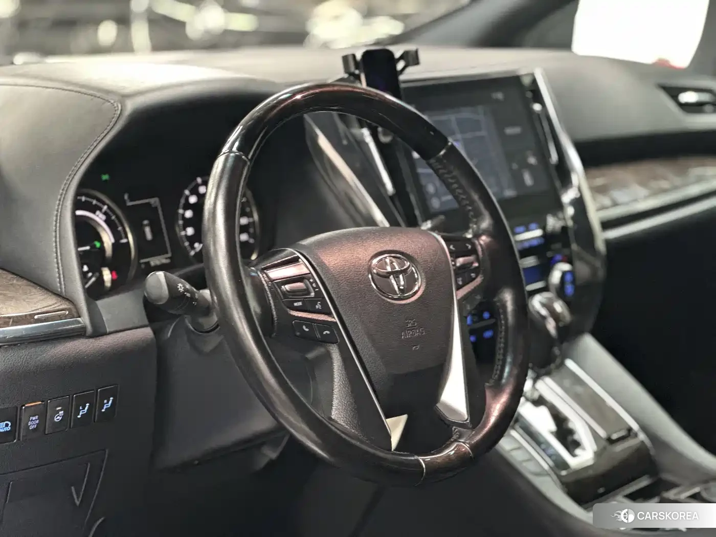 Toyota Elfa id 4601137 из Китая 15