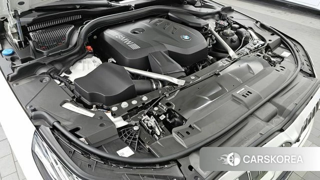 BMW 5 Series (G60) id 4387904 из Кореи 16