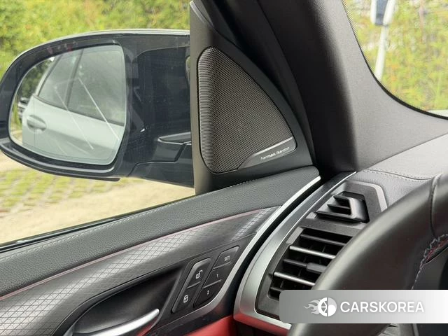 BMW X3 M id 4290958 из Китая 19