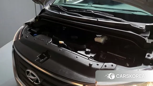 Hyundai The New Grand Starex id 3403289 из Кореи 16