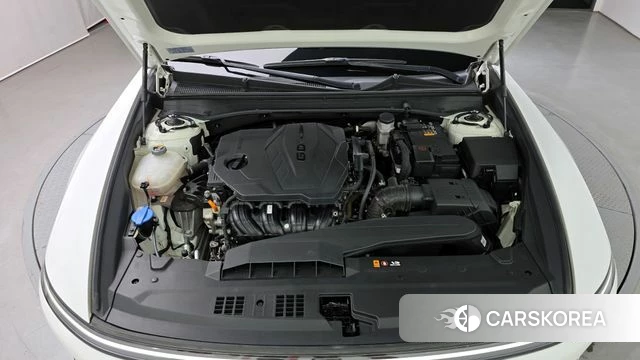 Hyundai Grandeur (GN7) id 4292693 из Кореи 27