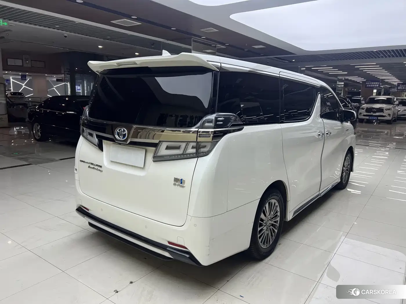 Toyota Vellfire id 4685922 из Китая 7