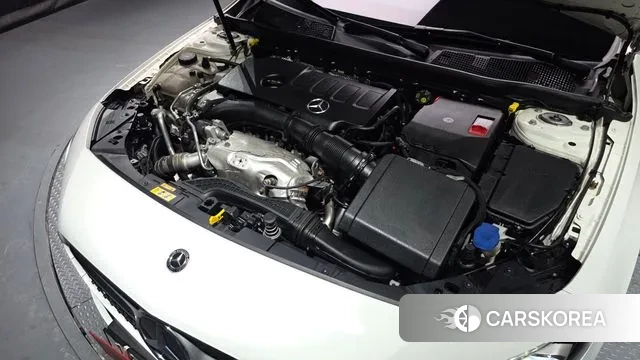 Mercedes-Benz A-Class W177 id 3681402 из Кореи 16