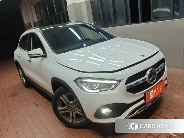 Mercedes-Benz GLA 2023 Белый из Китая, фото 6