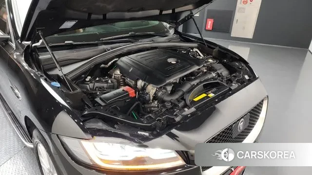 Jaguar F-PACE id 3385741 из Кореи 16