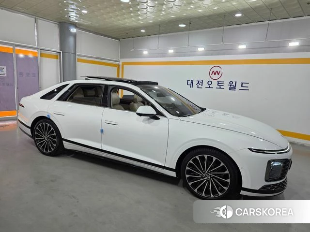 Hyundai Grandeur (GN7) id 4401312 из Кореи 16