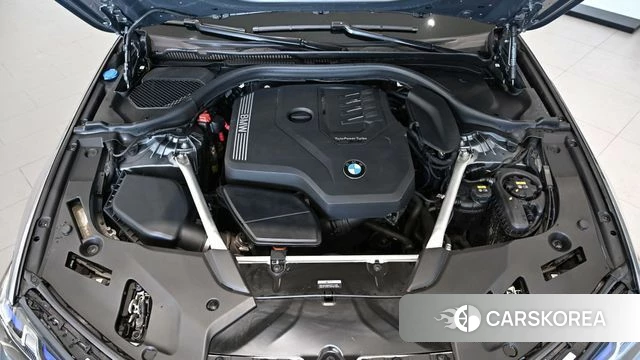 BMW 5 Series (G30) id 3920926 из Кореи 16