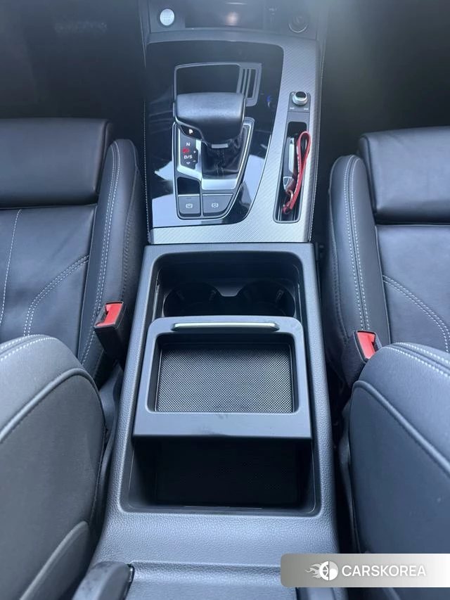 Audi Q5L id 4275730 из Китая 24
