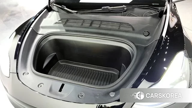 Tesla Model Y id 3758056 из Кореи 16