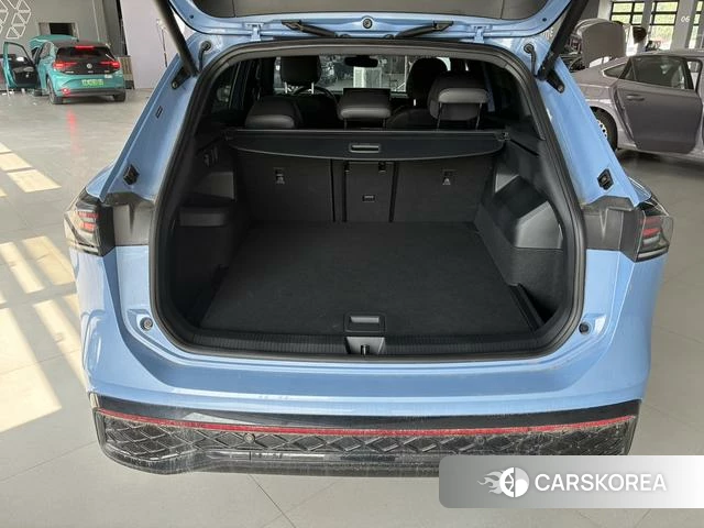 Volkswagen Tiguan L id 4359590 из Китая 11