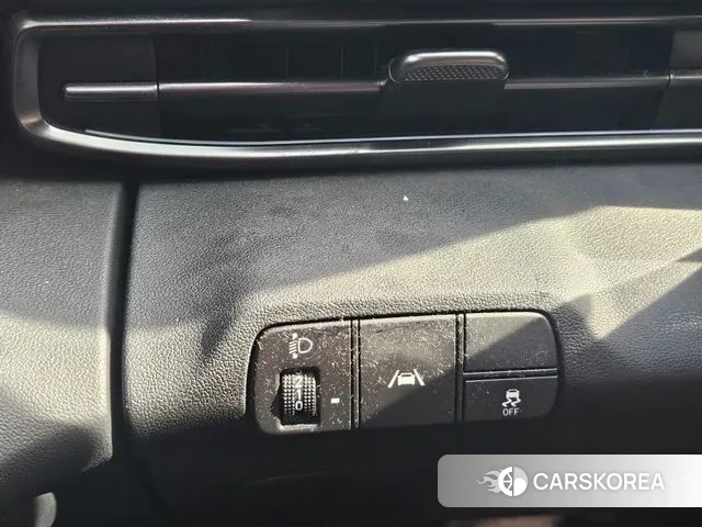 Hyundai Avante (CN7) 2022 Красный из Кореи, фото 6