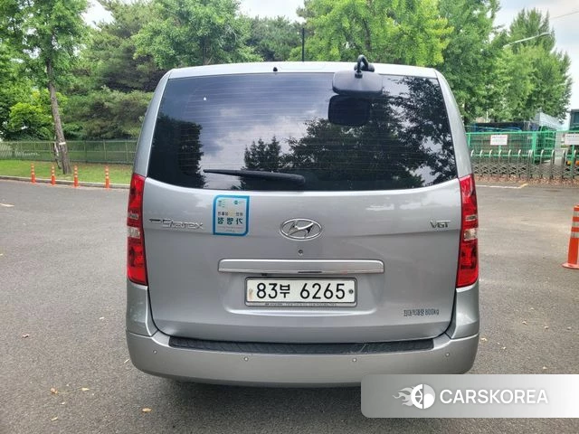 Hyundai The New Grand Starex id 4563036 из Кореи 16