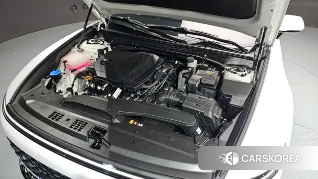 Hyundai Grandeur (GN7) id 3378022 из Кореи 16