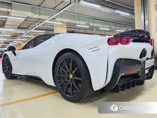 Ferrari SF90 Stradale id 3680911 из Кореи 16