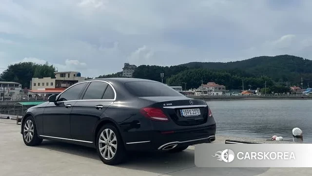 Mercedes-Benz E-Class W213 2018 Черный из Кореи, фото 6