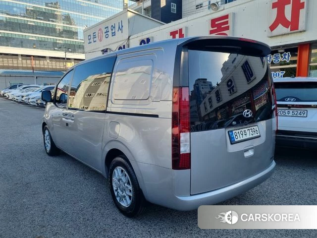 Hyundai Staria id 4848475 из Кореи 16