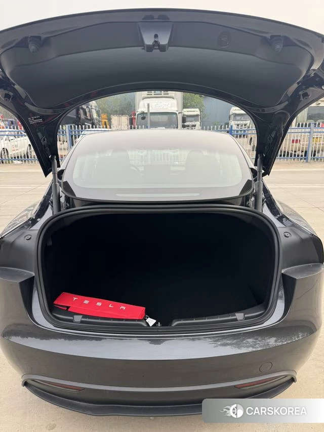 Tesla Model 3 id 3926956 из Китая 7