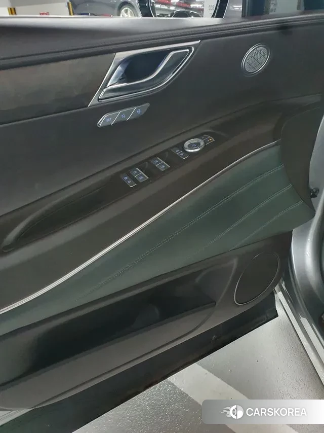 Genesis GV80 id 3261575 из Кореи 16