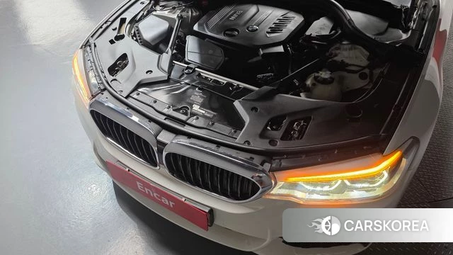 BMW 5 Series (G30) id 3894325 из Кореи 16