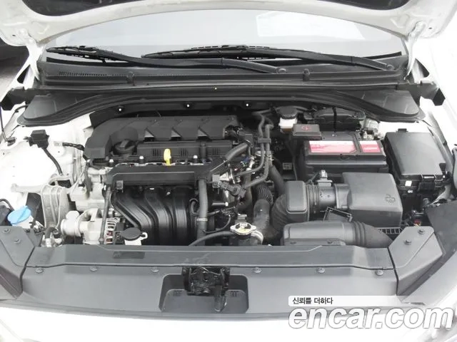 Hyundai Avante AD id 2896892 из Кореи 16