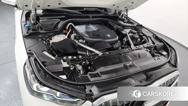 BMW 5 Series (G60) id 3523529 из Кореи 16