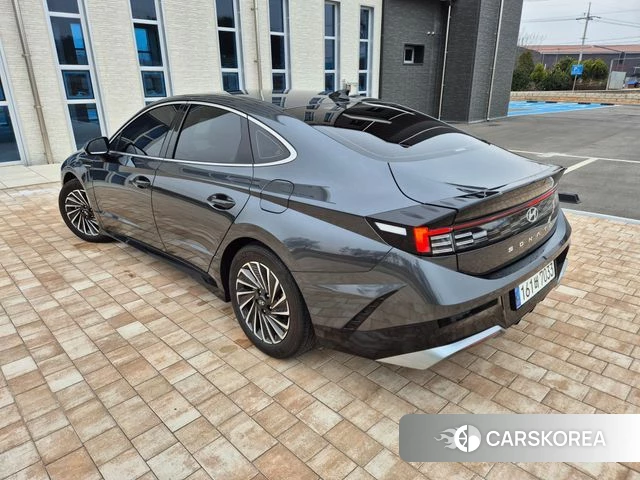 Hyundai Sonata D Edge Hybrid (DN8) id 3838240 из Кореи 16