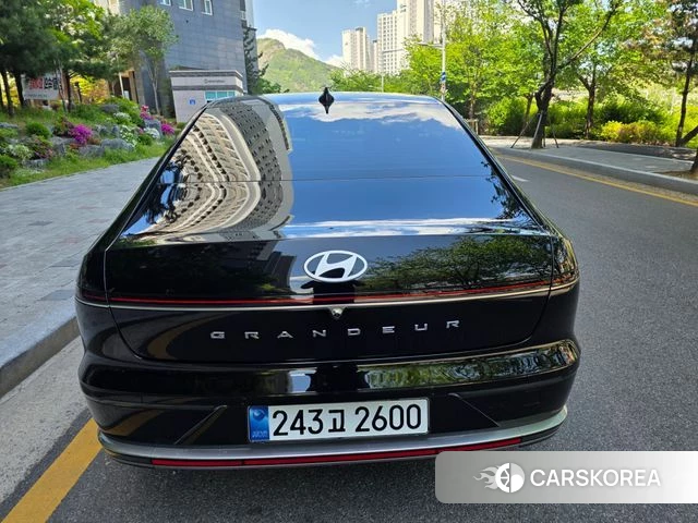 Hyundai Grandeur Hybrid (GN7) id 4292144 из Кореи 16