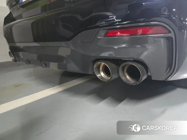 BMW 5 Series (G30) 2023 Черный из Кореи, фото 6