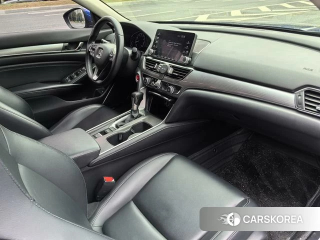 Honda Accord id 4220979 из Китая 17
