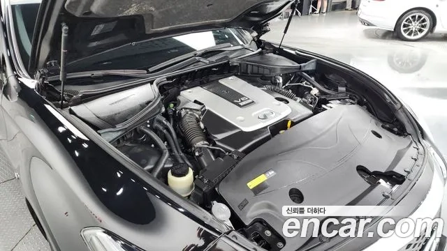 Infiniti Q70 id 2865388 из Кореи 16