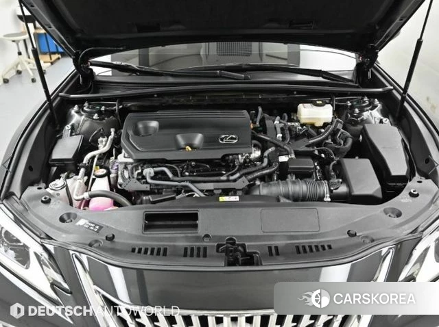 Lexus ES300h 7th generation id 4847390 из Кореи 16