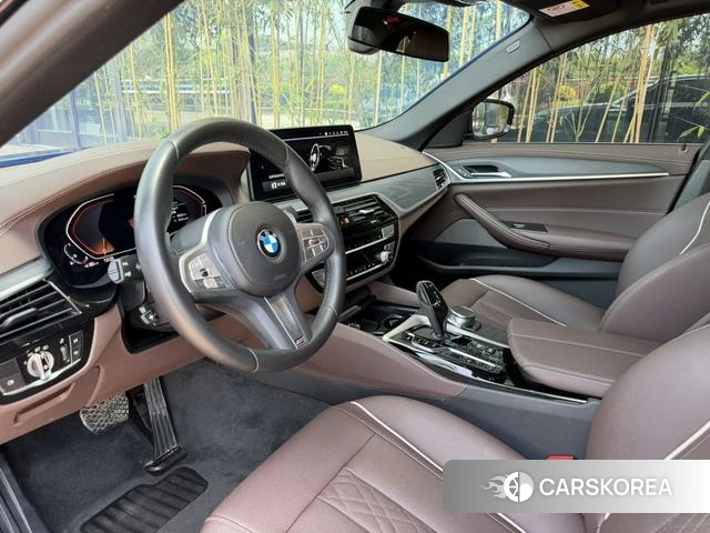 BMW 5 series 2024 Черный из Китая, фото 6