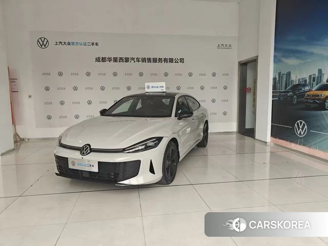 Volkswagen Lingdu 2025 Серебристо-серый из Китая, фото 6