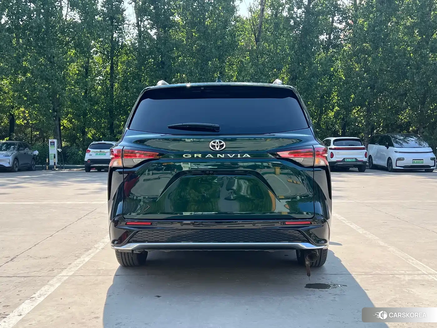 Toyota Grevia 2026 Черный из Китая, фото 6