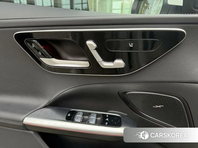 Mercedes-Benz Class C id 4366201 из Китая 14