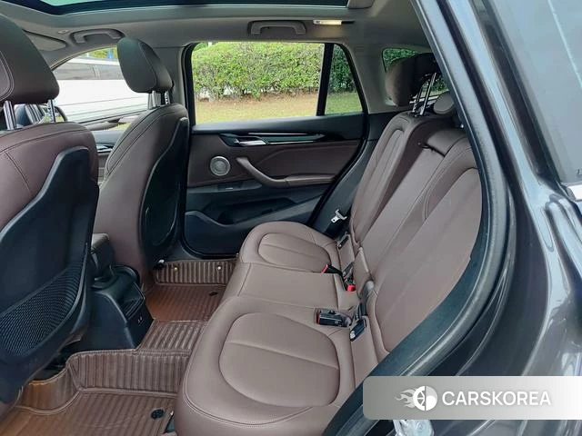 BMW X1 2021 Темно-серый из Китая, фото 6