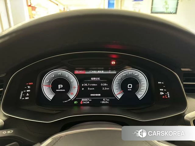 Audi A6L id 4374792 из Китая 19