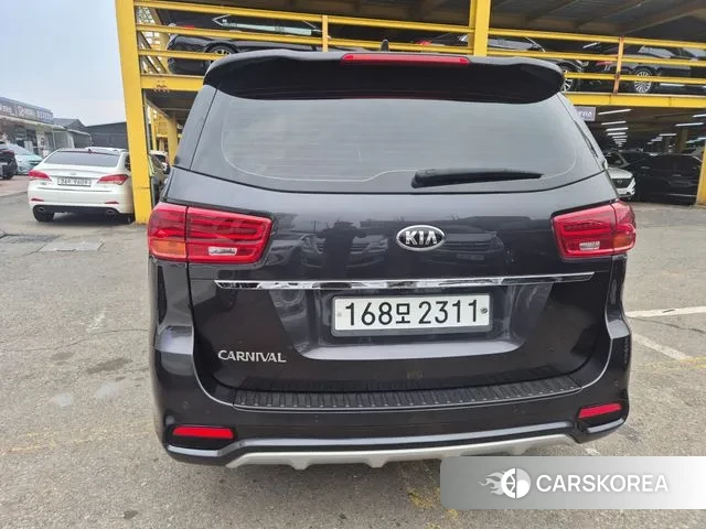 Kia The New Carnival id 3601659 из Кореи 16